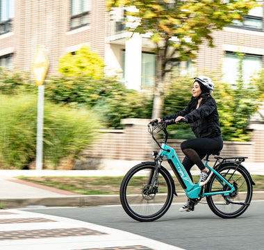 Conquering the Canadian Climate: A Guide to E-biking in All Four Seasons