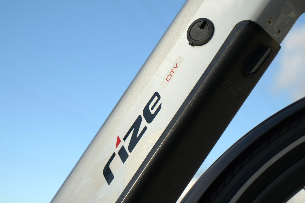 Support De Montage Batterie Vélo Électrique 4/5 Broches – Base Solide Avec Connecteur Pour Fixation Rapide Et Sûre
